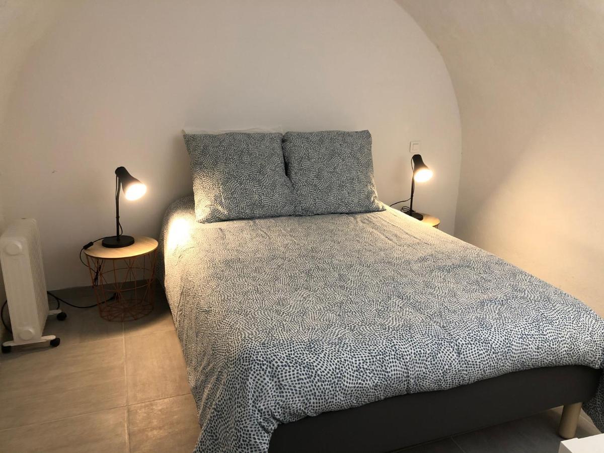 Les Olives Wifi Netflix Appart-Hotel-Provence La Fare-les-Oliviers Экстерьер фото